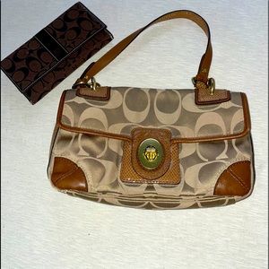 Coach purse and wallet